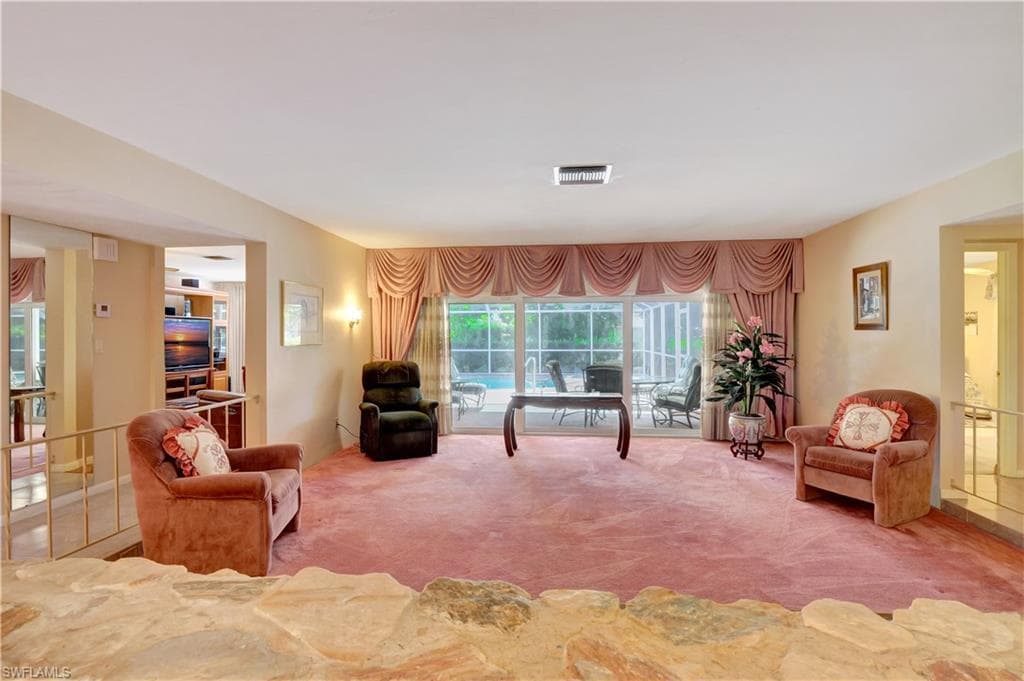 310 Lake Ave, Lehigh Acres, FL 33936-4