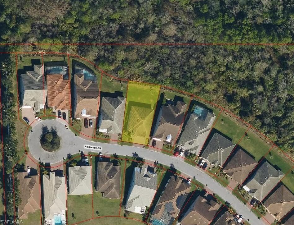 3865 Helmsman Dr, Naples, FL 34120-21