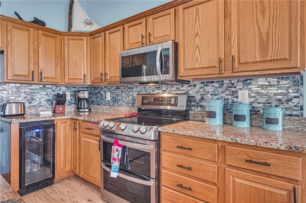 305 Storter Ave N 5, Everglades City, FL 34139-14