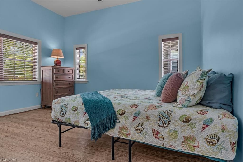 305 Storter Ave N 5, Everglades City, FL 34139-27