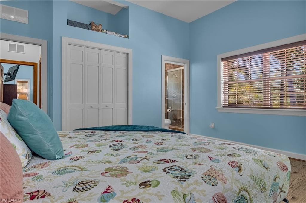 305 Storter Ave N 5, Everglades City, FL 34139-28