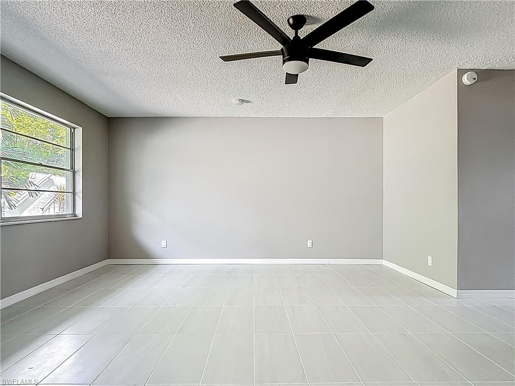 3225 Riverside Dr 63f, Fort Myers, FL 33916-10