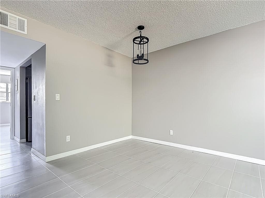 3225 Riverside Dr 63f, Fort Myers, FL 33916-12