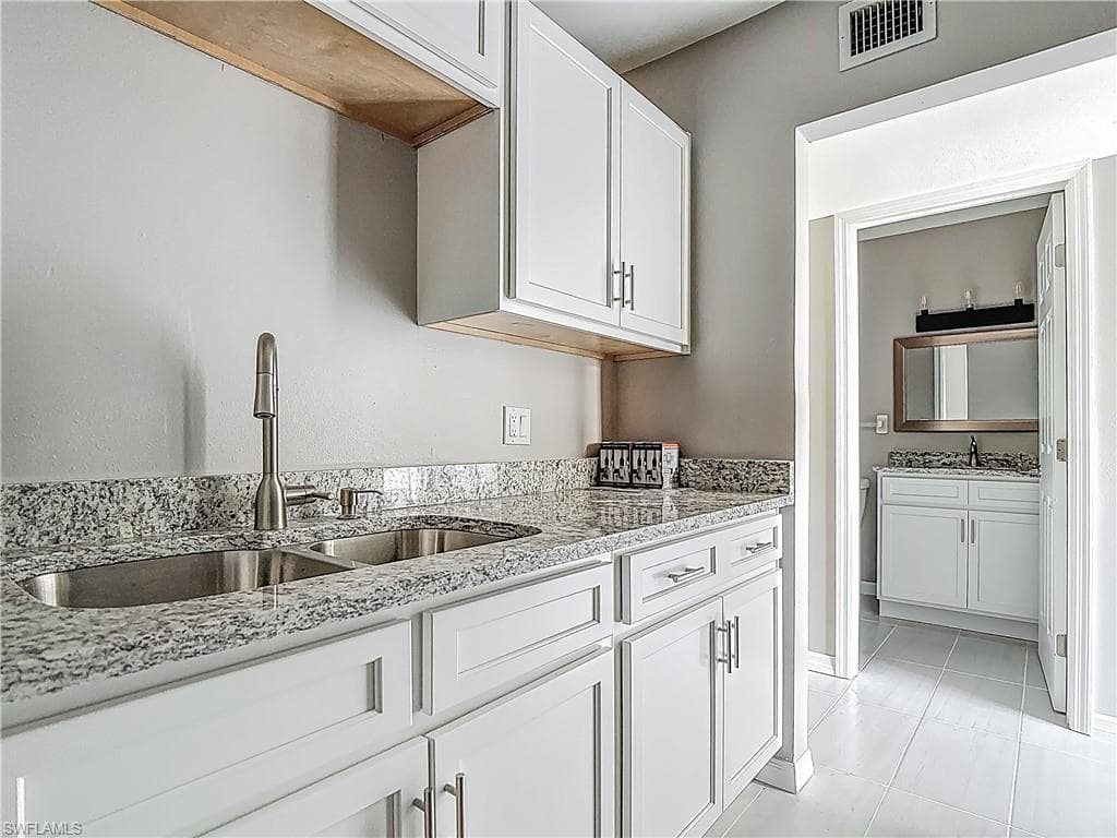 3225 Riverside Dr 63f, Fort Myers, FL 33916-16