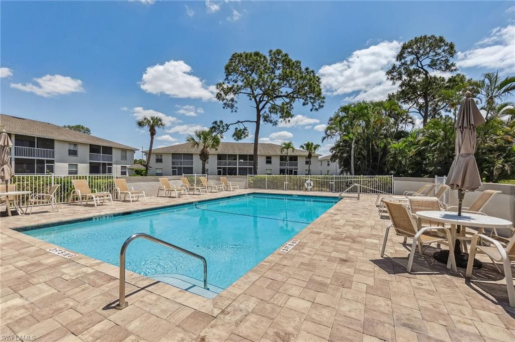 1350 Churchill Cir L102, Naples, FL 34116-12
