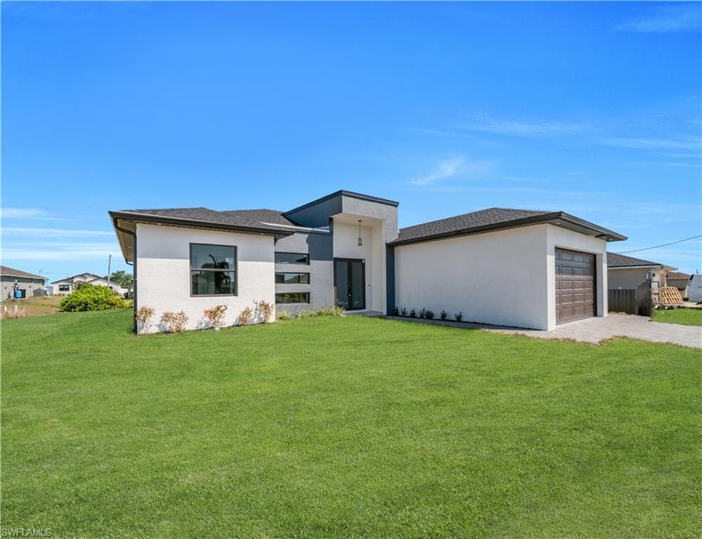 2909 6th Ave, Cape Coral, FL 33993-9