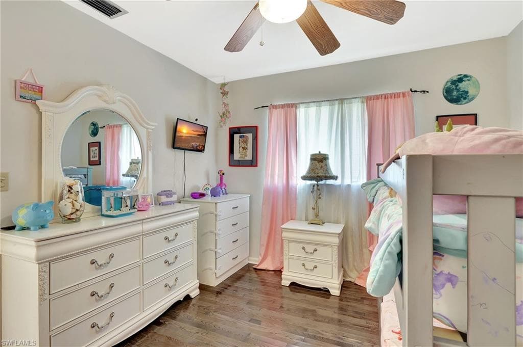 4384 Parrot Ave, Naples, FL 34104-23
