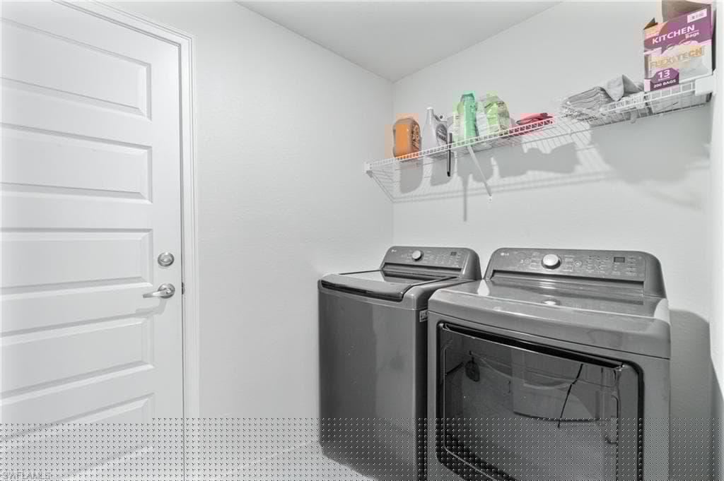 2576 Wilburn Ter, North Port, FL 34288-17