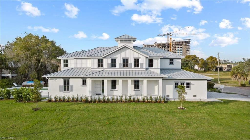 1984 Frederick St, Naples, FL 34112-4
