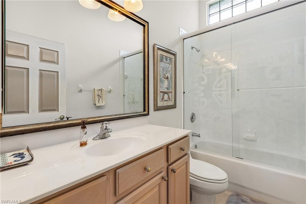 8066 Glen Abbey Cir, Fort Myers, FL 33912-11