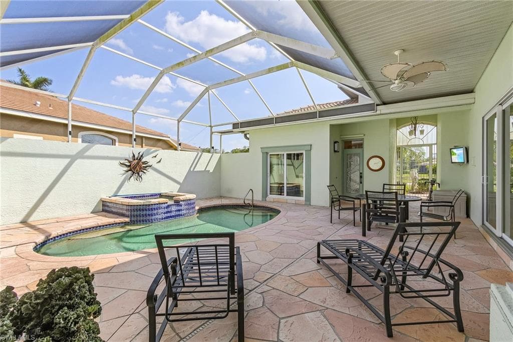8066 Glen Abbey Cir, Fort Myers, FL 33912-19