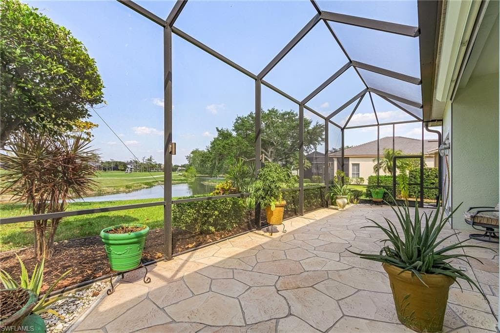 8066 Glen Abbey Cir, Fort Myers, FL 33912-23