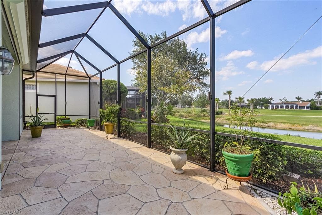 8066 Glen Abbey Cir, Fort Myers, FL 33912-25
