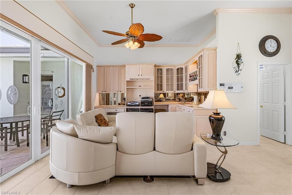 8066 Glen Abbey Cir, Fort Myers, FL 33912-7