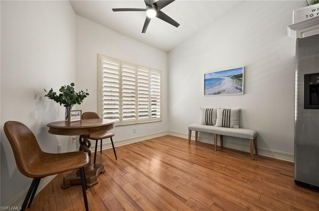 8370 Excalibur Cir J4, Naples, FL 34108-16