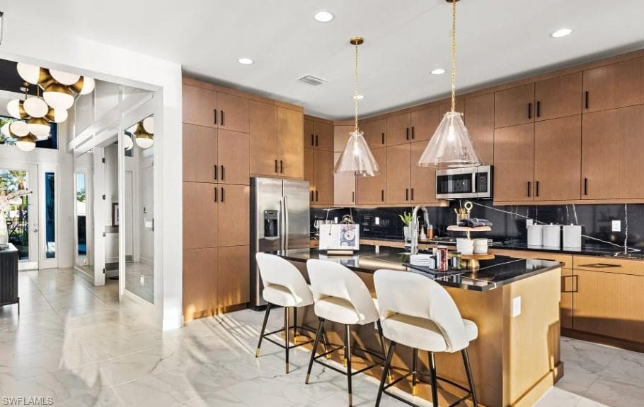 2631 Durham Circle, Naples, FL 34112-5