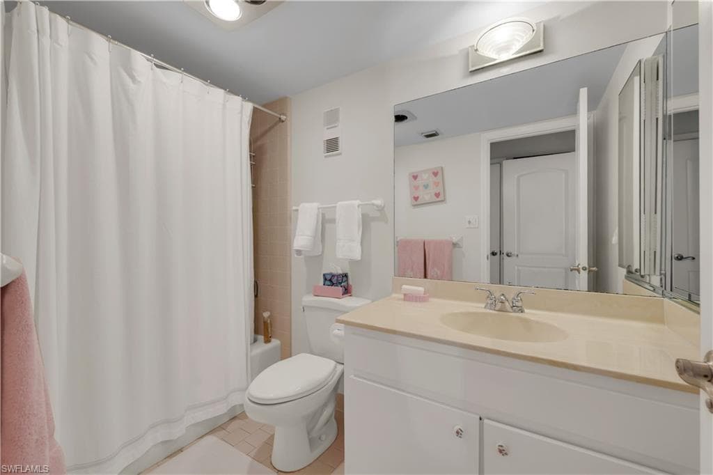 280 Collier Blvd 605, Marco Island, FL 34145-14
