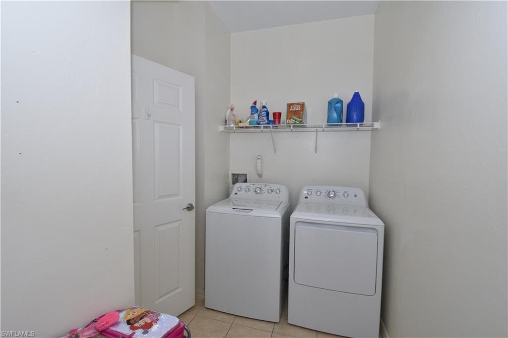 15151 Summit Place Cir 231, Naples, FL 34119-11