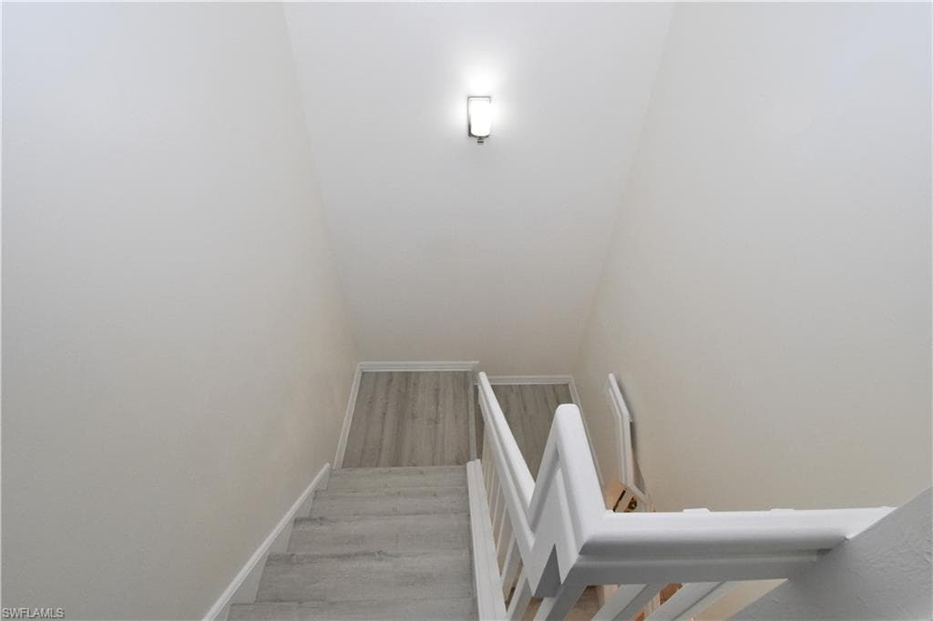 15151 Summit Place Cir 231, Naples, FL 34119-23