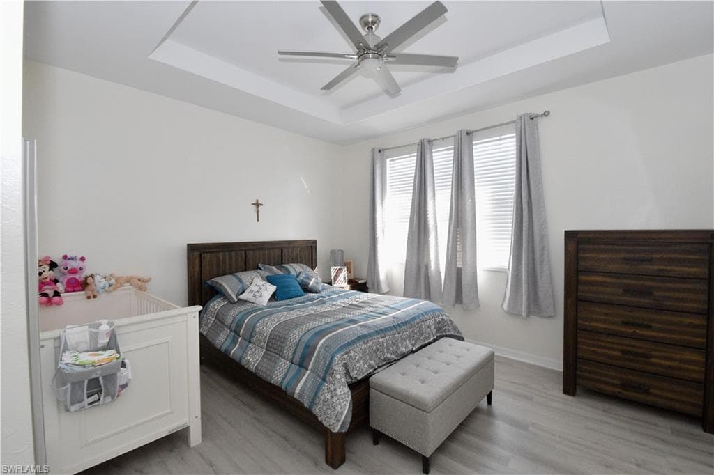 15151 Summit Place Cir 231, Naples, FL 34119-30