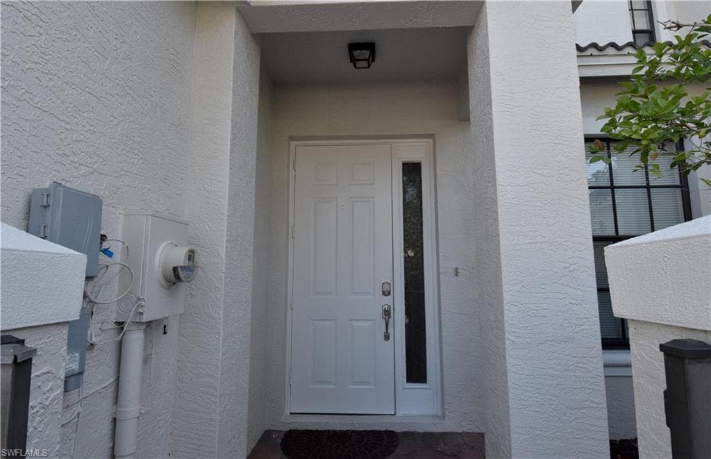 15151 Summit Place Cir 231, Naples, FL 34119-6