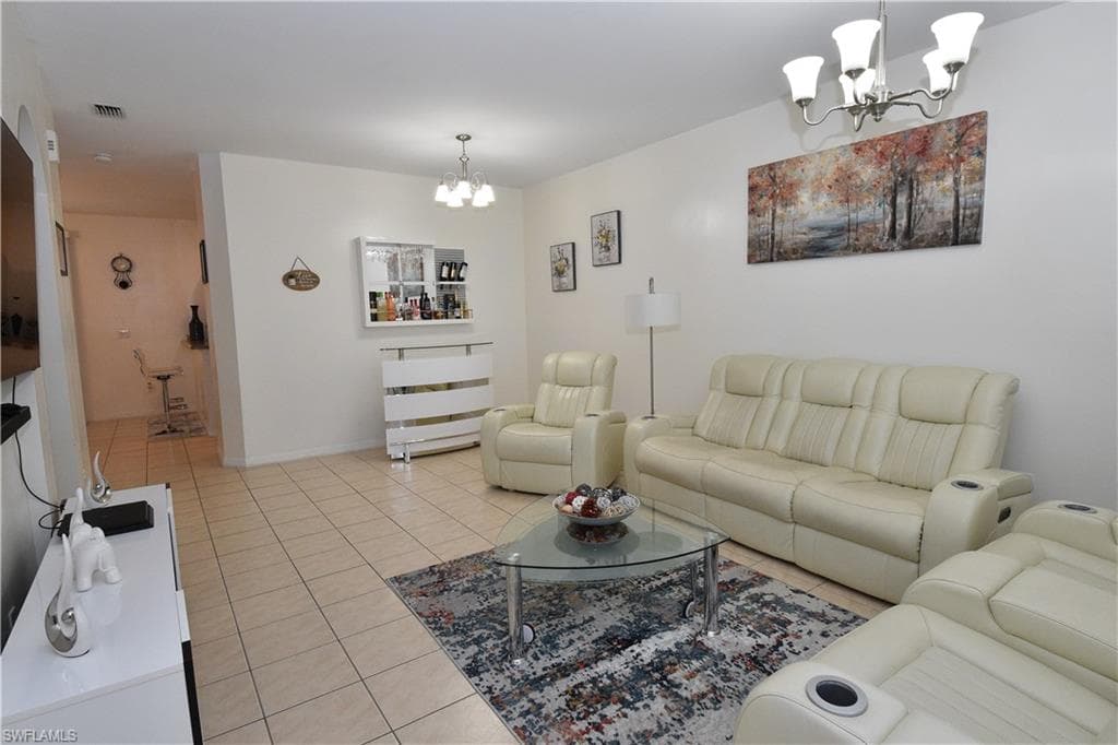 15151 Summit Place Cir 231, Naples, FL 34119-7