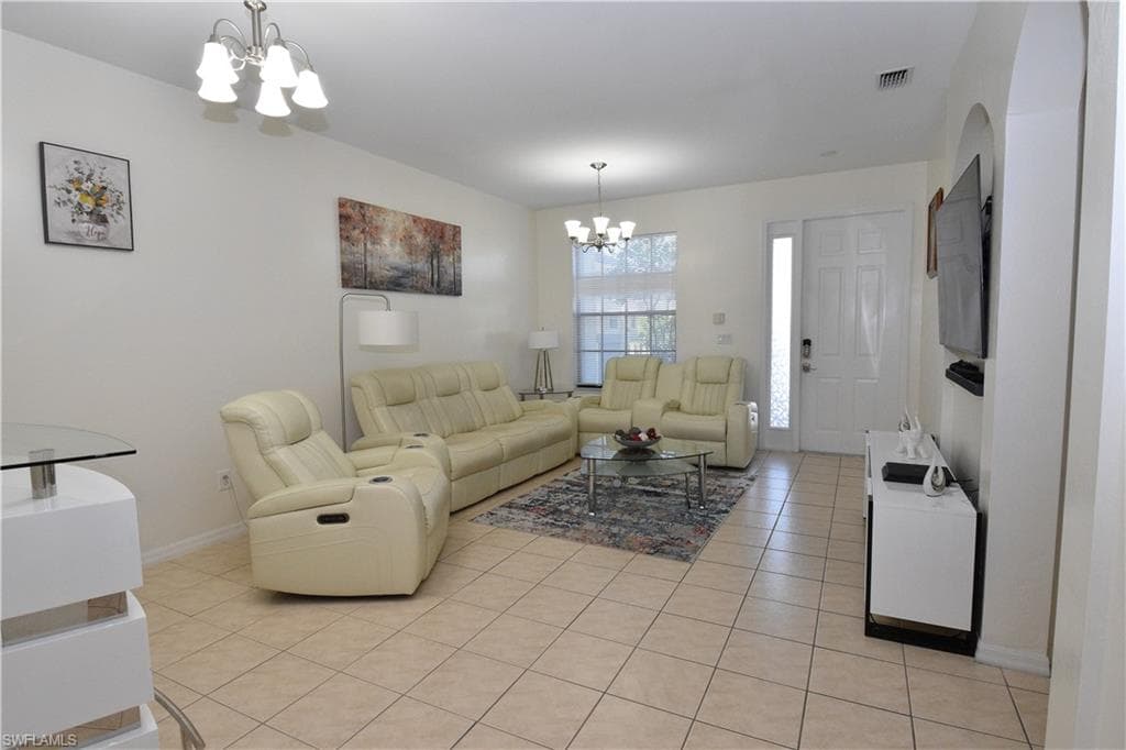 15151 Summit Place Cir 231, Naples, FL 34119-8