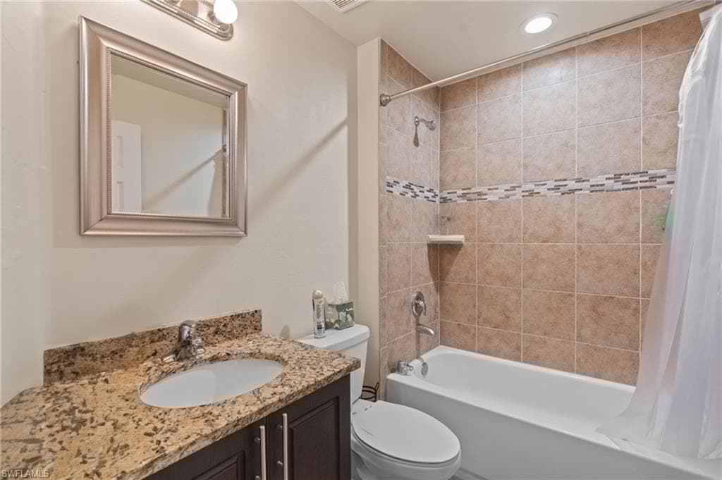 1631 34th St, Cape Coral, FL 33914-9