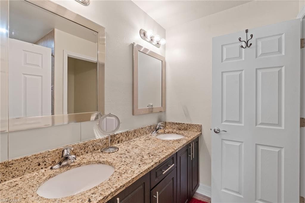 1631 34th St, Cape Coral, FL 33914-10