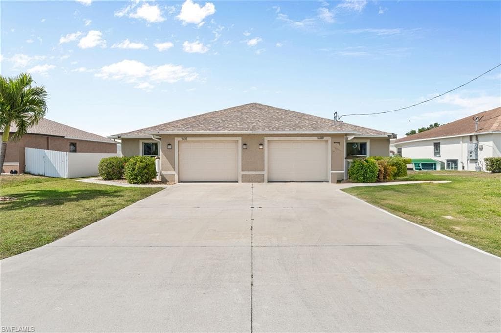 1631 34th St, Cape Coral, FL 33914-2