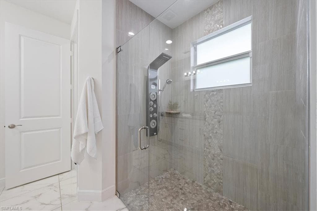 2948 2nd Ave NE, Naples, FL 34120-14