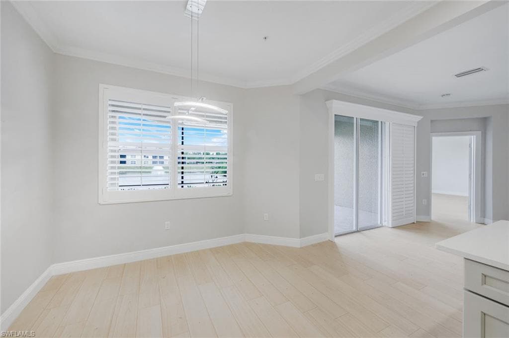 18911 Bay Woods Lake Dr 102, Fort Myers, FL 33908-12