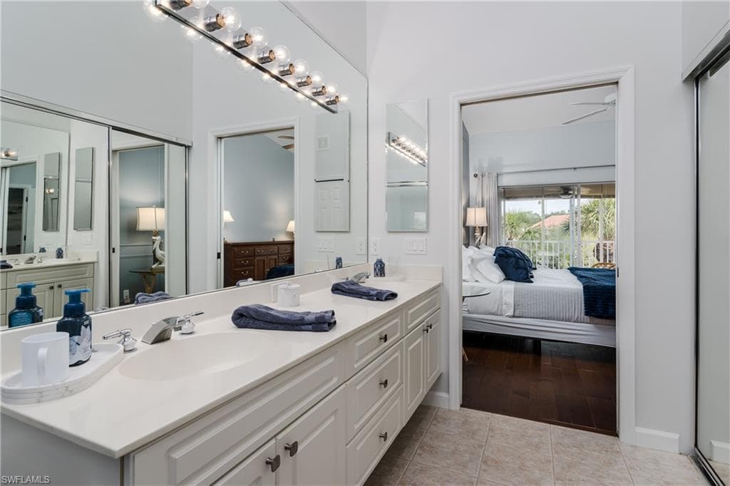6740 Beach Resort Dr 12, Naples, FL 34114-21