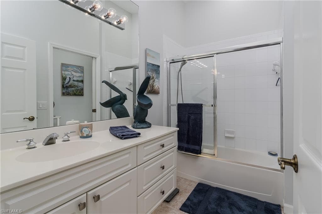 6740 Beach Resort Dr 12, Naples, FL 34114-24