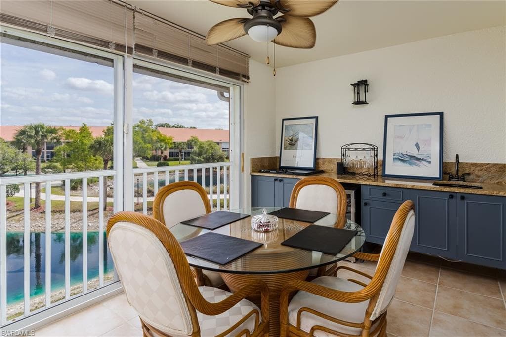 6740 Beach Resort Dr 12, Naples, FL 34114-27