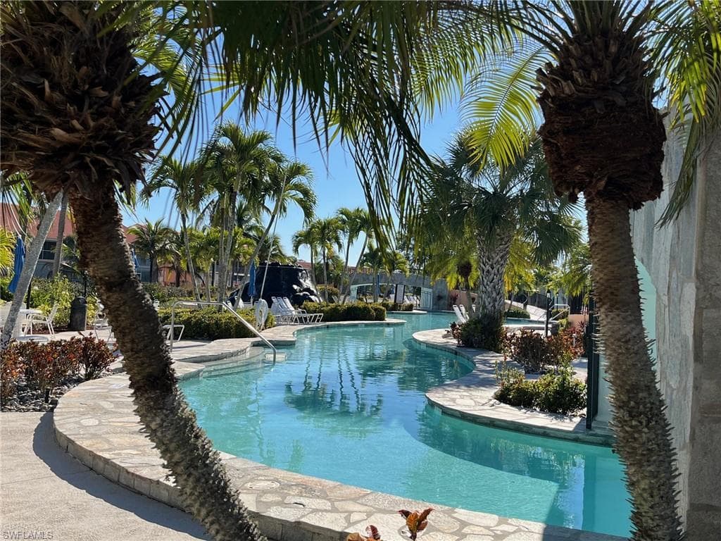 6740 Beach Resort Dr 12, Naples, FL 34114-34