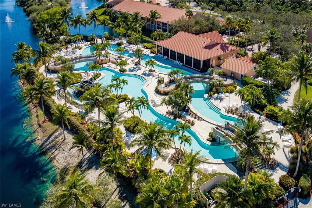 6740 Beach Resort Dr 12, Naples, FL 34114-36