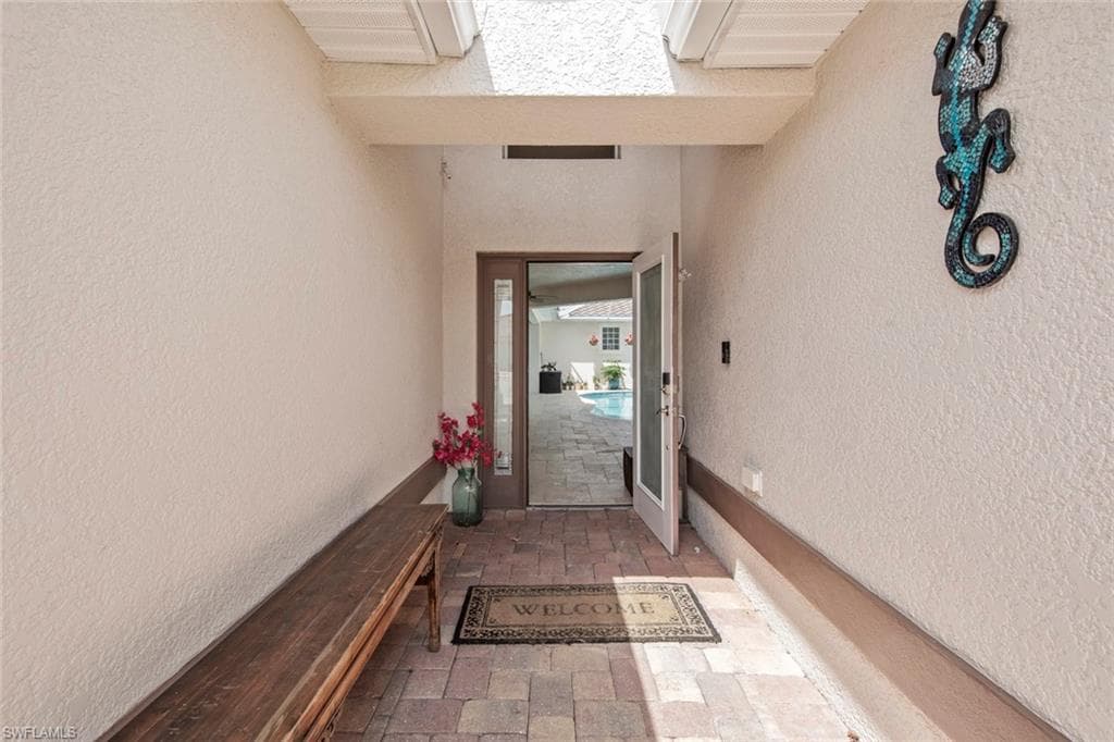 9046 Astonia Way, Estero, FL 33967-4
