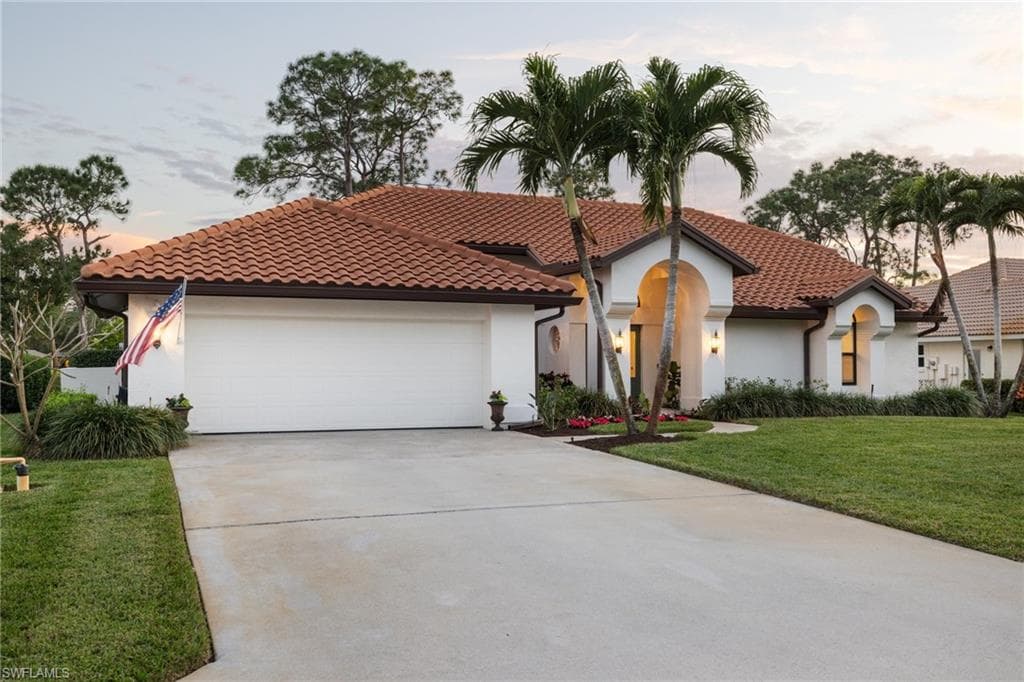 144 Palmetto Dunes Cir, Naples, FL 34113-46