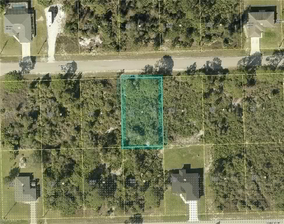 3509 73rd St W, Lehigh Acres, FL 33971-2