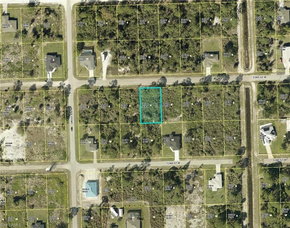 3509 73rd St W, Lehigh Acres, FL 33971-3