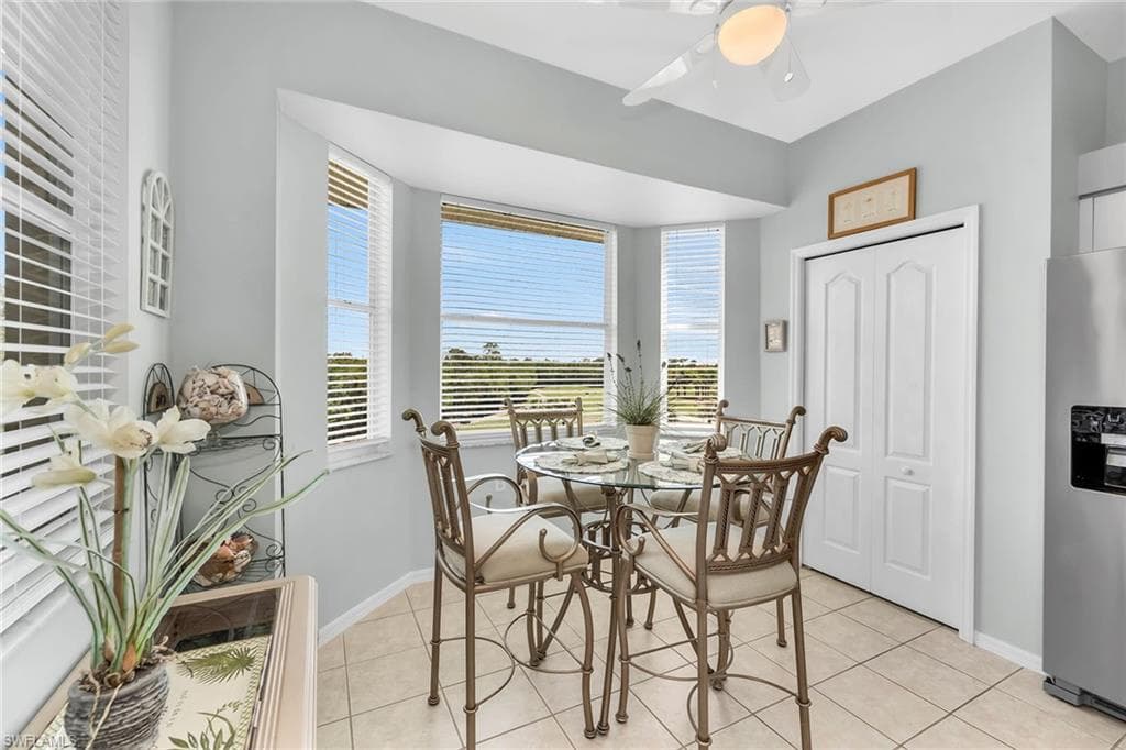 3800 Sawgrass Way 3142, Naples, FL 34112-17