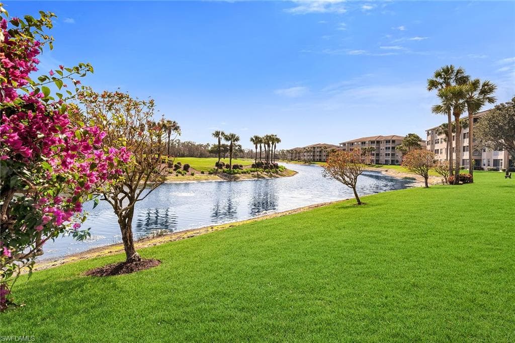 3800 Sawgrass Way 3142, Naples, FL 34112-33