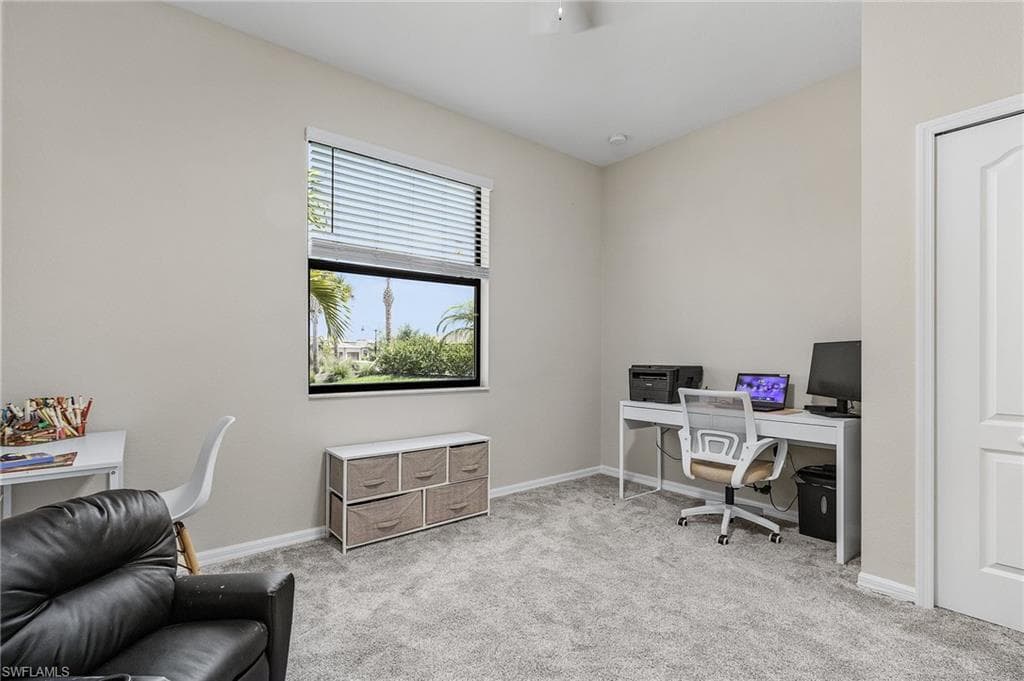 14501 Monrovia Ln, Fort Myers, FL 33905-16