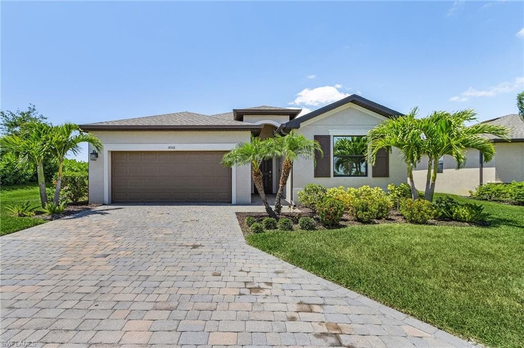 14501 Monrovia Ln, Fort Myers, FL 33905-26