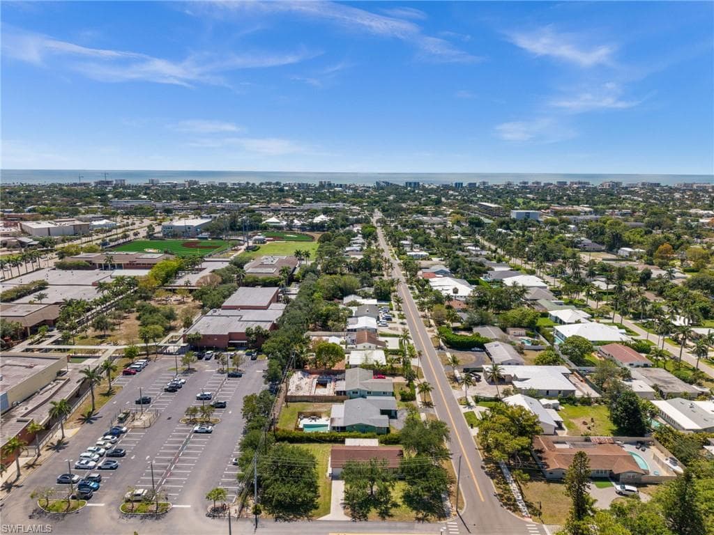 1280 22nd Ave N, Naples, FL 34103-37
