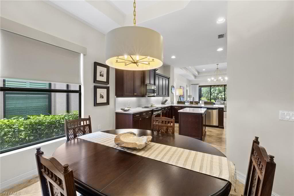 7591 Moorgate Point Way, Naples, FL 34113-20
