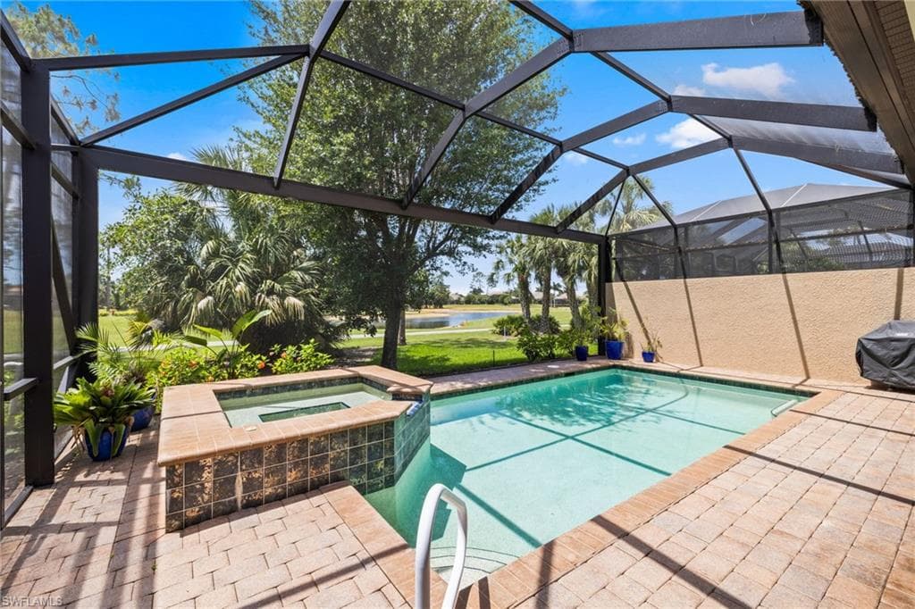7591 Moorgate Point Way, Naples, FL 34113-40