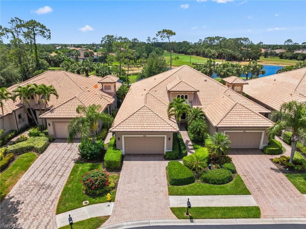 7591 Moorgate Point Way, Naples, FL 34113-48