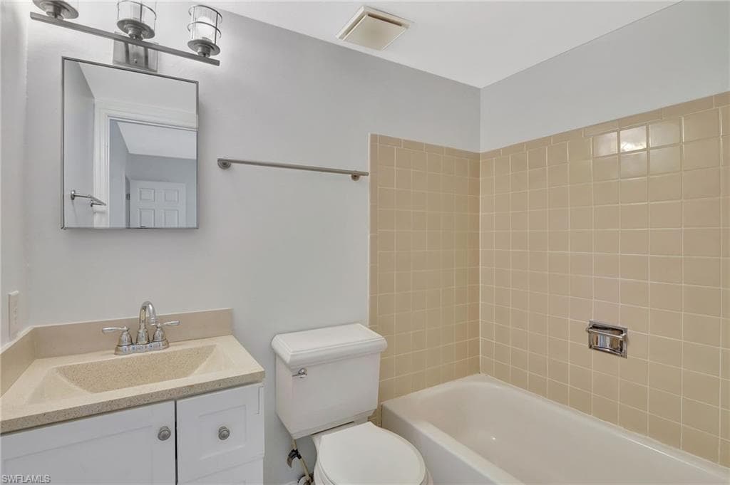 3625 Boca Ciega Dr 112, Naples, FL 34112-20